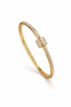 Load image into Gallery viewer, Stainless Steel crystal barrel feature bangle