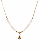 Load image into Gallery viewer, Flower charm beaded necklace