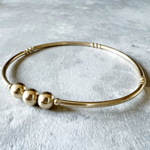 Load image into Gallery viewer, Gold Filled Simplicity 3 Ball Bracelet