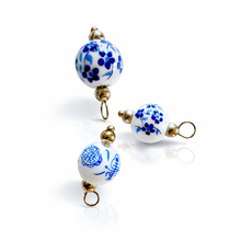 Load image into Gallery viewer, Ceramic floral round bead charm - 3 designs