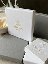 Load image into Gallery viewer, Semi Precious Stone “Mama” “Mum” Bracelets