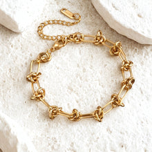 Load image into Gallery viewer, Knot link Stainless Steel bracelet