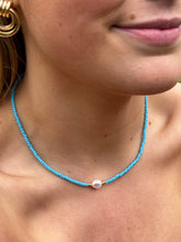 Load image into Gallery viewer, Colourful Freshwater Pearl Beaded 16” Choker Necklace