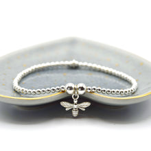 Load image into Gallery viewer, Bee Charm Beaded Bracelet