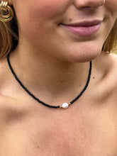 Load image into Gallery viewer, Colourful Freshwater Pearl Beaded 16” Choker Necklace