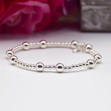 Load image into Gallery viewer, Sterling Silver Chunky 6mm Simplicity Satellite Bracelet