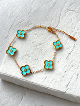 Load image into Gallery viewer, Four leaf clover stainless steel bracelet - 15 colours
