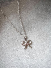 Load image into Gallery viewer, Bow Charm 20” Necklace
