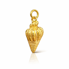 Load image into Gallery viewer, Gold Conch charm pendant
