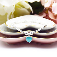 Load image into Gallery viewer, Turquoise Blue Enamel Heart Charm Beaded Bracelet
