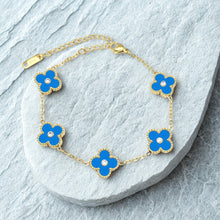 Load image into Gallery viewer, Four leaf clover stainless steel bracelet - 9 colours
