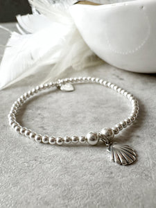Shell Charm Beaded Bracelet