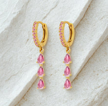 Load image into Gallery viewer, Crystal Coloured drop huggies
