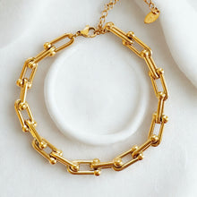 Load image into Gallery viewer, U shape chunky link Stainless Steel bracelet
