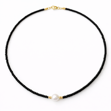 Load image into Gallery viewer, Colourful Freshwater Pearl Beaded 16” Choker Necklace
