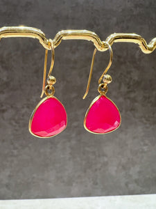 Fuchsia Chalcedony Trillion Gemstone wire earrings