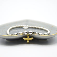Load image into Gallery viewer, Bee Charm Beaded Bracelet
