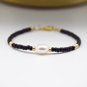 Colourful Seed Bead & Freshwater Pearl Bracelet