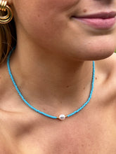 Load image into Gallery viewer, Colourful Freshwater Pearl Beaded 16” Choker Necklace
